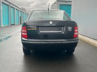 Gebraucht Skoda Fabia 75 PS (55 kW) 2003 Schwarz Limousine