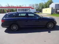 Gebraucht Mercedes E350 306 PS (225 kW) 2013 Blau Kombi