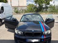 Gebraucht BMW 2000 120 PS (88 kW) 2009 Schwarz Limousine