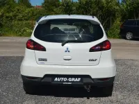 Gebraucht Mitsubishi Colt Edition 75 PS (55 kW) 2012 Weiß Kleinwagen