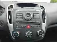 Gebraucht Kia Ceed Edition 7 90 PS (66 kW) 2011 Grau Kleinwagen