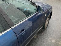 Gebraucht VW Passat 100 PS (73 kW) 2004 Blau Kombi