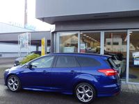 Usata Ford Focus ST 250 CV (183 kW) 2017 Blu Station wagon