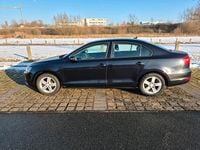 Gebraucht VW Jetta Comfortline 105 PS (77 kW) 2011 Schwarz Limousine