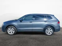 Gebraucht VW Tiguan Allspace Life 150 PS (110 kW) 2022 Grau SUV