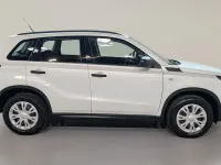 Gebraucht Suzuki Vitara Club 129 PS (94 kW) 2024 Weiß SUV