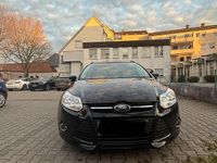 Gebraucht Ford Focus 116 PS (85 kW) 2012 Schwarz Kombi