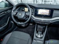 Second-hand Skoda Octavia Ambition 110 CP (80 kW) 2023 Gri Break