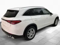 Gebraucht Mercedes GLC220 220 PS (161 kW) 2024 Polarweiss SUV