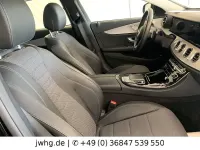 Gebraucht Mercedes E220 Avantgarde 200 PS (147 kW) 2022 Schwarz Limousine