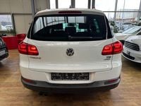 Gebraucht VW Tiguan LOUNGE 125 PS (91 kW) 2016 Weiß SUV