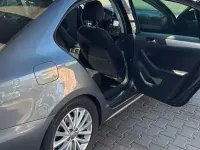Gebraucht VW Jetta Match 105 PS (77 kW) 2013 Grau Limousine