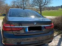 Second-hand BMW 730 265 CP (194 kW) 2016 Gri Berlinǎ