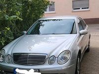 Usata Mercedes E280 236 CV (173 kW) 2006 Argento Berlina