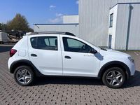 Gebraucht Dacia Sandero Essentiel 90 PS (66 kW) 2018 Weiß SUV