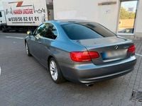 Gebraucht BMW 320 170 PS (125 kW) 2010 Grau Coupé