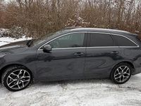 Gebraucht Kia Ceed 140 PS (102 kW) 2025 Schwarz Kleinwagen