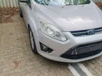 Gebraucht Ford Grand C-Max Titanium 140 PS (102 kW) 2012 Silber Van / Kleinbus