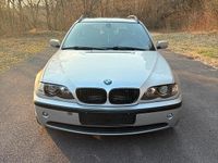 Gebraucht BMW 325 192 PS (141 kW) 2003 Silber Kombi