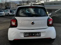Gebraucht Smart ForFour 71 PS (52 kW) 2018 Schwarz Kleinwagen
