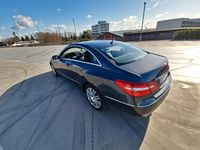 Gebraucht Mercedes E350 231 PS (169 kW) 2009 Grau Coupé