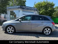 Gebraucht Mercedes B180 Avantgarde 122 PS (89 kW) 2013 Grau Kleinwagen