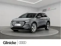 Neu Audi Q4 e-tron Basis 150 kW (204 PS) 2025 Grau (kieselgrau) SUV