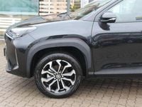 Neu Toyota Yaris Cross 131 PS (96 kW) 2025 Black mica / ink SUV