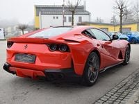 Gebraucht Ferrari 812 799 PS (587 kW) 2019 Rot