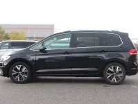 Gebraucht VW Touran Highline 150 PS (110 kW) 2020 Schwarz Van / Kleinbus