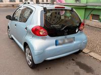 Gebraucht Toyota Aygo 68 PS (50 kW) 2007 Blau Kleinwagen