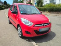 Gebraucht Hyundai i10 Edition 69 PS (50 kW) 2013 Rot Kleinwagen