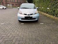 Gebraucht Toyota Aygo 68 PS (50 kW) 2005 Blau Kleinwagen