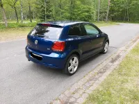 Gebraucht VW Polo Highline 90 PS (66 kW) 2012 Blau Kleinwagen