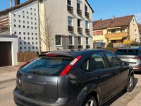 Gebraucht Ford Focus 147 PS (108 kW) 2005 Grau Limousine