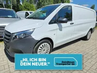 Gebraucht Mercedes Vito 163 PS (119 kW) 2025 Arktikweiss Van