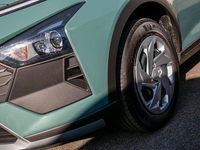 Neu Hyundai Bayon Select 101 PS (74 kW) 2025 Grün SUV