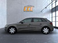 Gebraucht Audi A3 Attraction 122 PS (89 kW) 2014 Grau Limousine