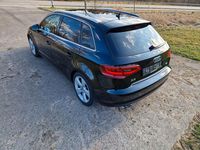 Gebraucht Audi A3 Sport 150 PS (110 kW) 2015 Schwarz Limousine