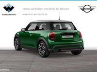 Gebraucht Mini Cooper Hatch 136 PS (100 kW) 2023 British racing green Kleinwagen