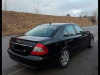 Usata Mercedes E200 184 CV (135 kW) 2009 Nero Berlina