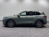 Gebraucht VW Tiguan Elegance 150 PS (110 kW) 2024 Cipressinogrün metallic SUV