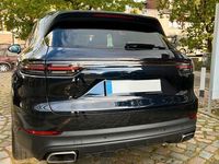 Second-hand Porsche Cayenne 340 CP (250 kW) 2018 Albastru SUV