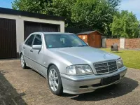 Gebraucht Mercedes C180 122 PS (89 kW) 1998 Silber Limousine