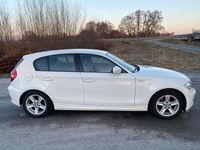 gebraucht BMW 118 d 5TÜR 2HAND SCHECKHEFT EURO5 TÜV NEU