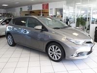 Gebraucht Toyota Auris Executive 116 PS (85 kW) 2017 Grau metallic