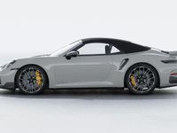 Gebraucht Porsche 992 711 PS (522 kW) 2026 Grau Cabrio