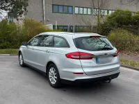 Używany Ford Mondeo 150 KM (110 kW) 2019 Srebrny Kombi