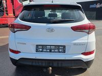 Gebraucht Hyundai Tucson 116 PS (85 kW) 2016 Weiß SUV