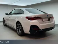 Gebraucht BMW i4 M Sport 294 kW (401 PS) 2025 Mineralweiß metallic Limousine